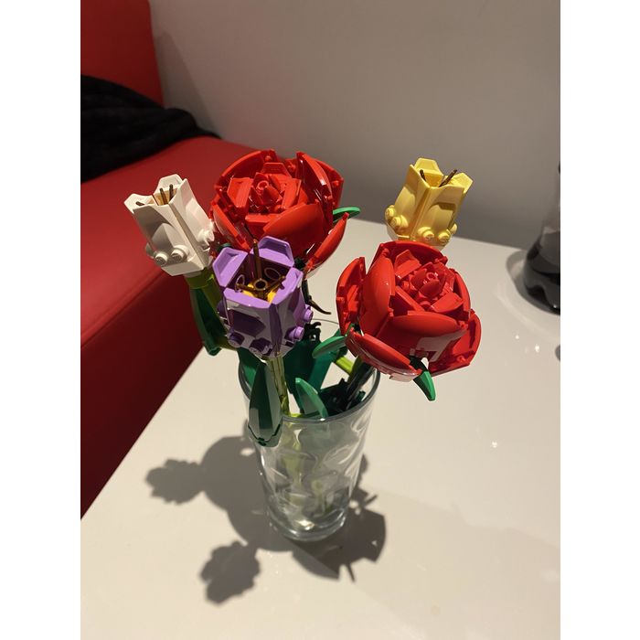 The Blooming Artistry: Lego Rose Symbolism in Literature, Music, Painting, and Sculpture插图