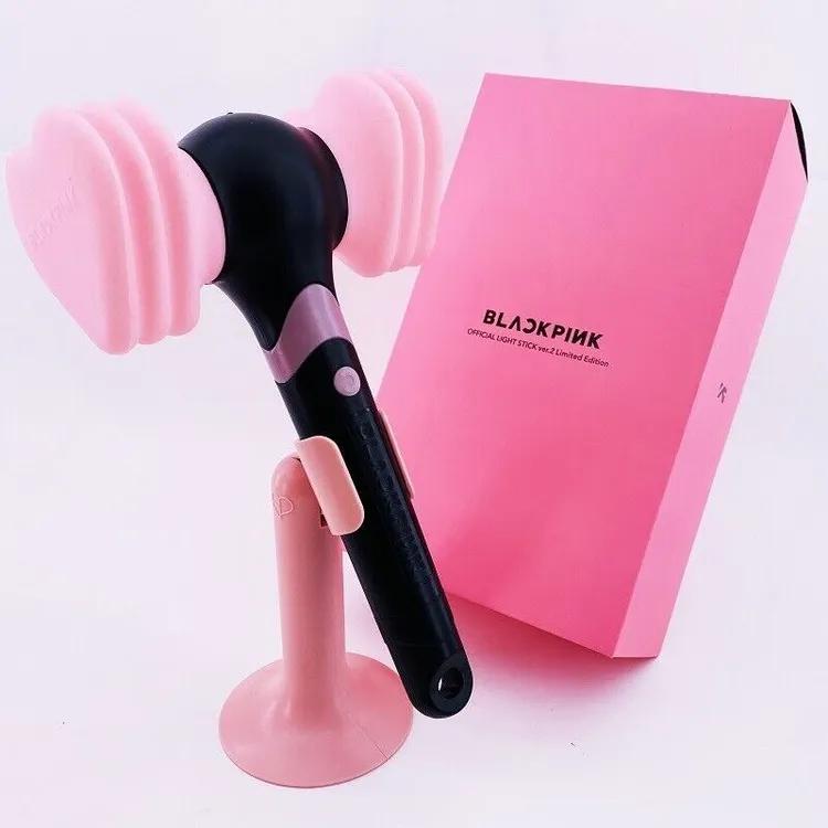 Illuminating the Stage: Blackpink’s Lightstick and Its Transformative Impact on Performances插图