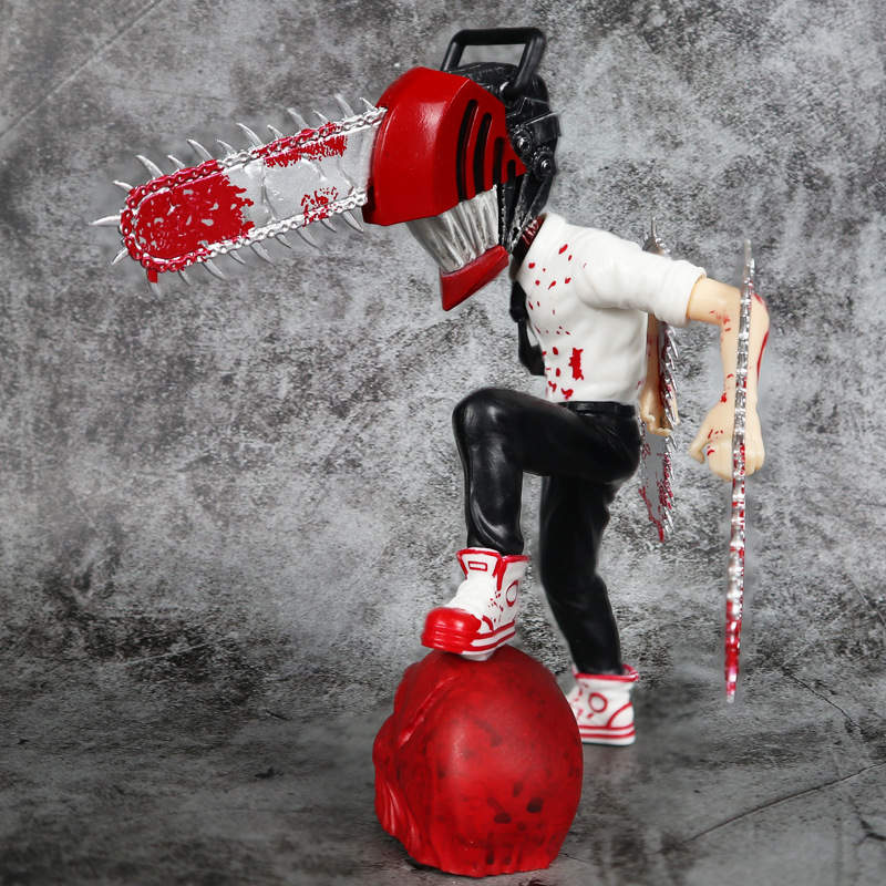 Unconventional Hero: Chainsaw Man Figure for Fans of Anti-Hero Stories插图