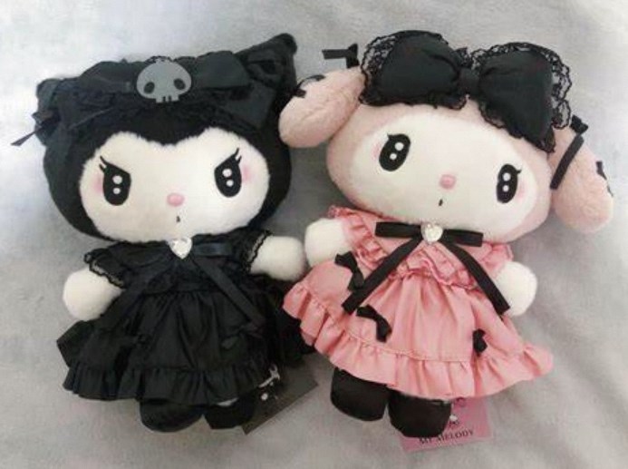 My Melody Plush: Embrace the Sweetness of Sanrio插图4