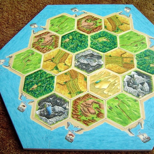 Catan Board Game Cards: Mastering Their Strategic Use插图2 catan board game cards